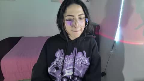 Snapshot of nymph_frida chatting on January 2025 10:03:01 AM Frida online show from January 2025 10:03:01 AM