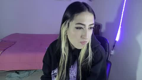 Snapshot of nymph_frida chatting on January 2025 11:54:02 AM Frida online show from January 2025 11:54:02 AM