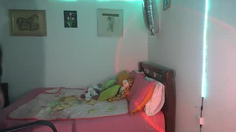 Snapshot of nymph_frida chatting on September 2025 03:39:02 AM Frida online show from September 2025 03:39:02 AM