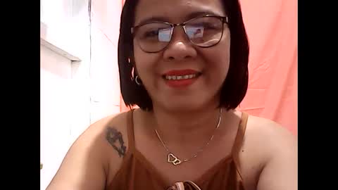 Snapshot of nymphoangel2022 chatting on March 2025 05:18:02 AM I am your angel online show from March 2025 05:18:02 AM