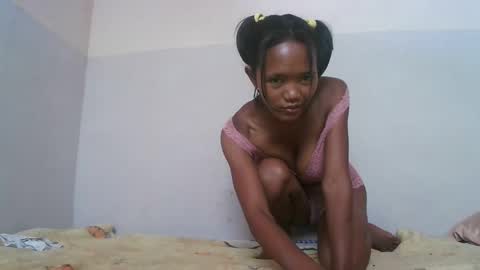 Snapshot of nympholinha chatting on February 2025 08:07:02 AM nympholinha online show from February 2025 08:07:02 AM