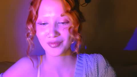 nyra_thira online show from October 2025 09:13:01 PM