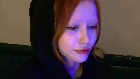 nyra_thira online show from February 2026 07:10:01 PM