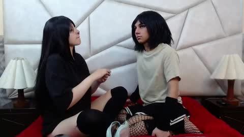 nyx_and_arian online show from March 2026 03:45:01 PM