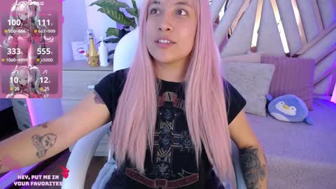 Alex   .    online show from February 2025 08:24:01 PM