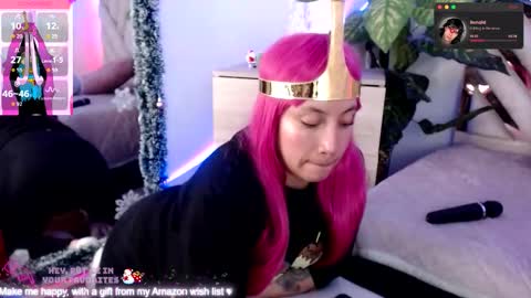 Alex   .    online show from November 2025 12:46:02 AM