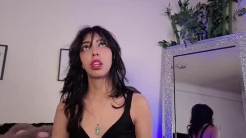   online show from September 2025 11:42:02 PM