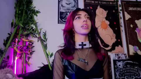   online show from April 2026 09:50:02 PM