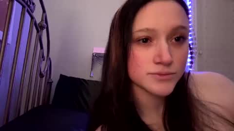 nyx online show from December 2024 04:44:02 AM