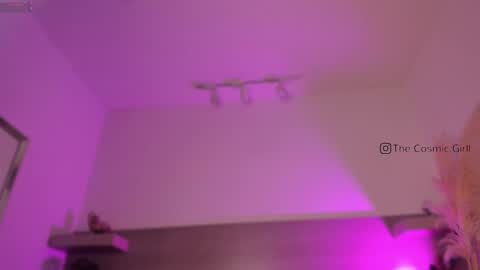 Nyx Shadow online show from September 2025 03:41:02 AM