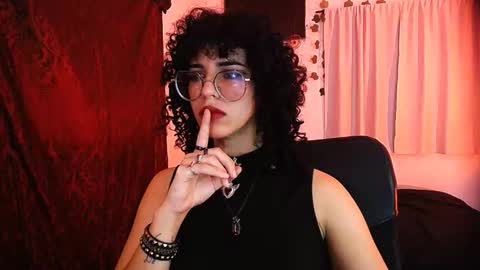 Snapshot of nyxxei chatting on February 2026 11:36:01 PM Nyxxei online show from February 2026 11:36:01 PM