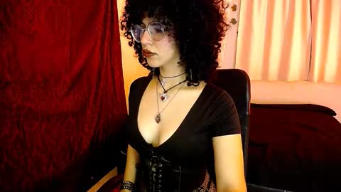 Snapshot of nyxxei chatting on February 2026 11:10:01 PM Nyxxei online show from February 2026 11:10:01 PM