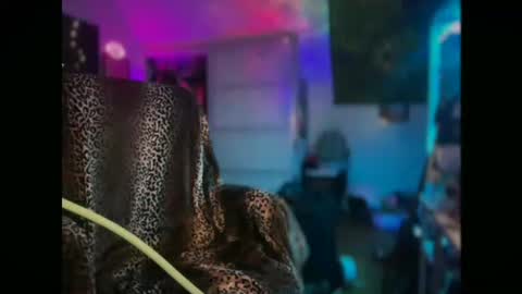 Snapshot of nyxxen chatting on February 2026 11:35:02 AM nyxxen online show from February 2026 11:35:02 AM