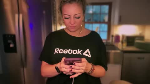 Snapshot of nyxxen chatting on February 2026 10:17:02 PM nyxxen online show from February 2026 10:17:02 PM