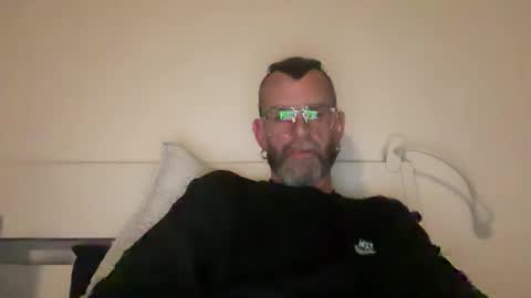 Snapshot of o_johnny_deep_o chatting on November 2025 08:08:02 PM Jonathan Deep online show from November 2025 08:08:02 PM