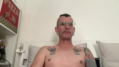 Snapshot of o_johnny_deep_o chatting on February 2026 11:55:01 AM Jonathan Deep online show from February 2026 11:55:01 AM