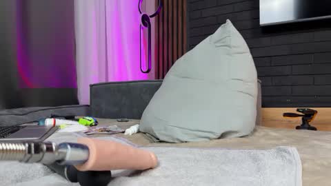 o_o_o_o_o_o_o_ online show from December 2025 10:06:02 PM