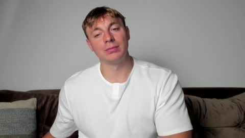 Snapshot of o_r_b_i_t chatting on January 2025 06:38:01 PM o_r_b_i_t online show from January 2025 06:38:01 PM