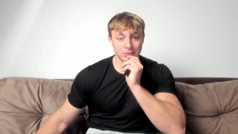 Snapshot of o_r_b_i_t chatting on February 2025 05:03:02 PM o_r_b_i_t online show from February 2025 05:03:02 PM