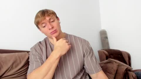 Snapshot of o_r_b_i_t chatting on March 2025 10:11:01 AM o_r_b_i_t online show from March 2025 10:11:01 AM