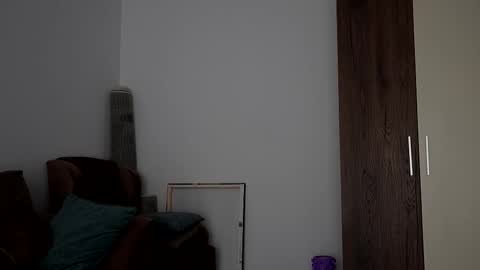 Snapshot of o_r_b_i_t chatting on November 2025 08:25:01 AM o_r_b_i_t online show from November 2025 08:25:01 AM