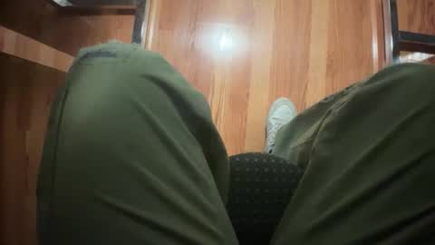 Snapshot of obiwand653040 chatting on November 2025 01:40:01 AM obiwand653040 online show from November 2025 01:40:01 AM