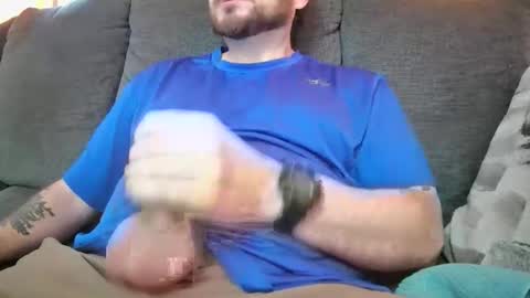 Snapshot of obscuremenman chatting on December 2025 10:47:01 PM obscuremenman online show from December 2025 10:47:01 PM