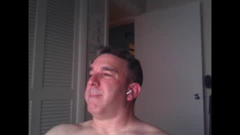 Snapshot of oceanmanx chatting on December 2024 04:20:02 AM Ocean online show from December 2024 04:20:02 AM