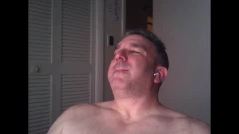 Snapshot of oceanmanx chatting on January 2025 04:26:01 AM Ocean online show from January 2025 04:26:01 AM