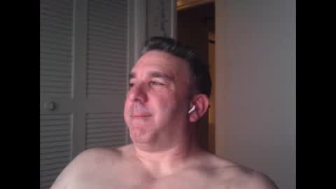 Snapshot of oceanmanx chatting on March 2025 04:36:02 AM Ocean online show from March 2025 04:36:02 AM