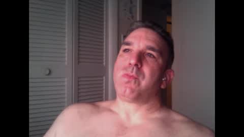 Snapshot of oceanmanx chatting on September 2025 03:30:02 AM Ocean online show from September 2025 03:30:02 AM