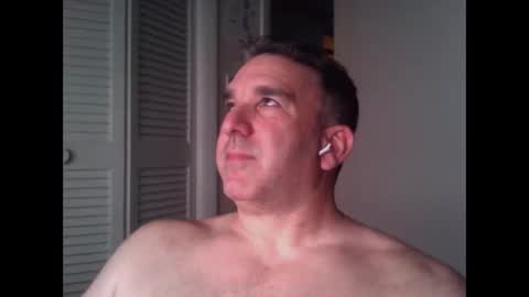 Snapshot of oceanmanx chatting on September 2025 02:49:01 AM Ocean online show from September 2025 02:49:01 AM