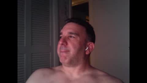 Snapshot of oceanmanx chatting on October 2025 02:56:01 AM Ocean online show from October 2025 02:56:01 AM