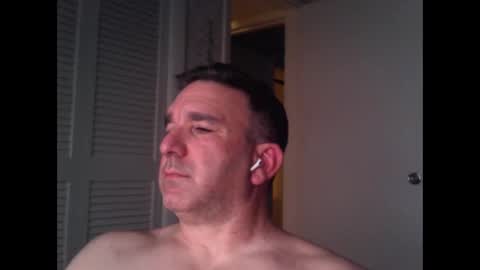Snapshot of oceanmanx chatting on October 2025 02:23:02 AM Ocean online show from October 2025 02:23:02 AM