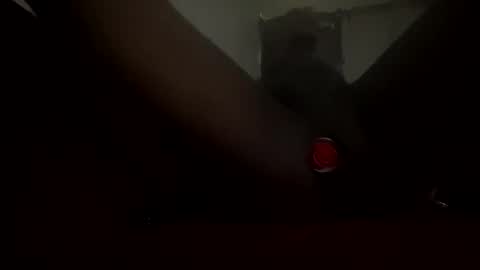 Snapshot of octavia_cd chatting on December 2025 12:10:01 PM Kira online show from December 2025 12:10:01 PM