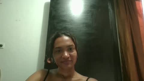 Snapshot of oddetgunez chatting on May 2026 01:49:01 PM oddetgunez online show from May 2026 01:49:01 PM