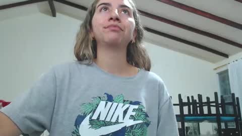 Snapshot of odette_brigh_ chatting on December 2024 11:37:02 PM Val online show from December 2024 11:37:02 PM