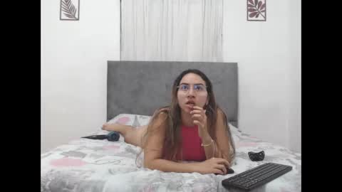 Snapshot of odette_brigh_ chatting on September 2025 07:50:01 PM Val online show from September 2025 07:50:01 PM