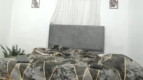 Snapshot of odette_brigh_ chatting on September 2025 09:53:01 PM Val online show from September 2025 09:53:01 PM