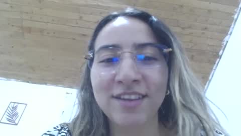 Snapshot of odette_brigh_ chatting on October 2025 08:13:02 PM Val online show from October 2025 08:13:02 PM