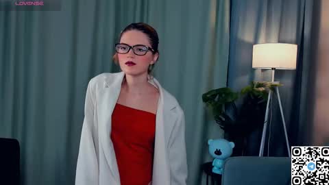 Snapshot of odettechurchwell chatting on December 2025 03:47:01 AM Eli online show from December 2025 03:47:01 AM