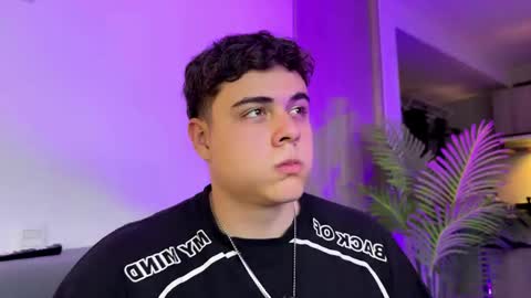 Snapshot of odin_blake chatting on November 2025 02:10:01 AM ODIN online show from November 2025 02:10:01 AM