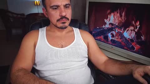 Snapshot of officeman7 chatting on December 2024 05:46:01 PM officeman7 online show from December 2024 05:46:01 PM