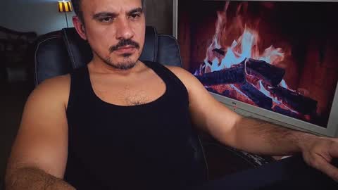 Snapshot of officeman7 chatting on January 2025 05:02:01 PM officeman7 online show from January 2025 05:02:01 PM