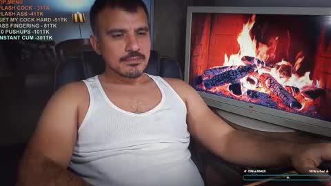 officeman7 online show from December 2025 04:16:01 PM