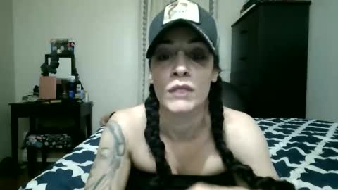 Lit en Cama online show from December 2025 04:52:01 AM