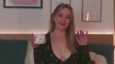 Snapshot of oh_kitty chatting on January 2025 11:36:02 AM Kourtney online show from January 2025 11:36:02 AM