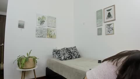 Snapshot of ohanna_ chatting on February 2025 02:42:02 AM ohanna_ online show from February 2025 02:42:02 AM