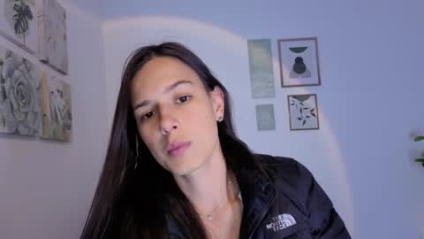 Snapshot of ohanna_ chatting on October 2025 10:18:02 PM ohanna_ online show from October 2025 10:18:02 PM