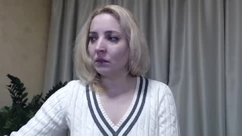 Mari online show from March 2025 01:38:02 PM